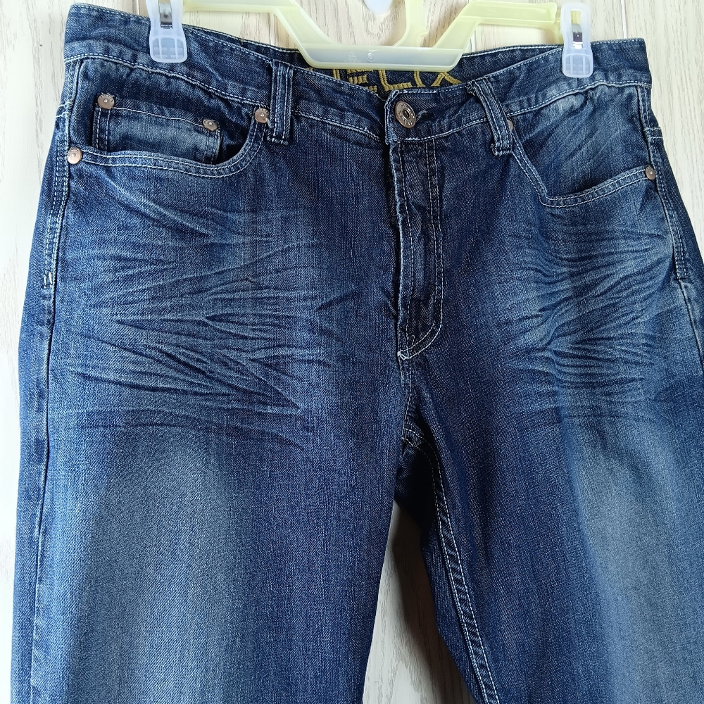 Helix Jeans Mens Size 36x34 Bootcut Blue Denim Whiskered Distressed.  - Picture 5 of 16